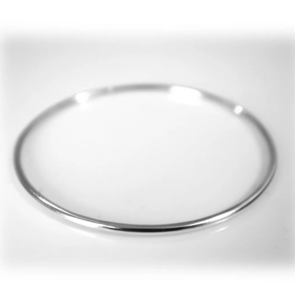 925 Sterling Silver Hoop Bracelet - Simple and Stunning - Picture 4 of 4